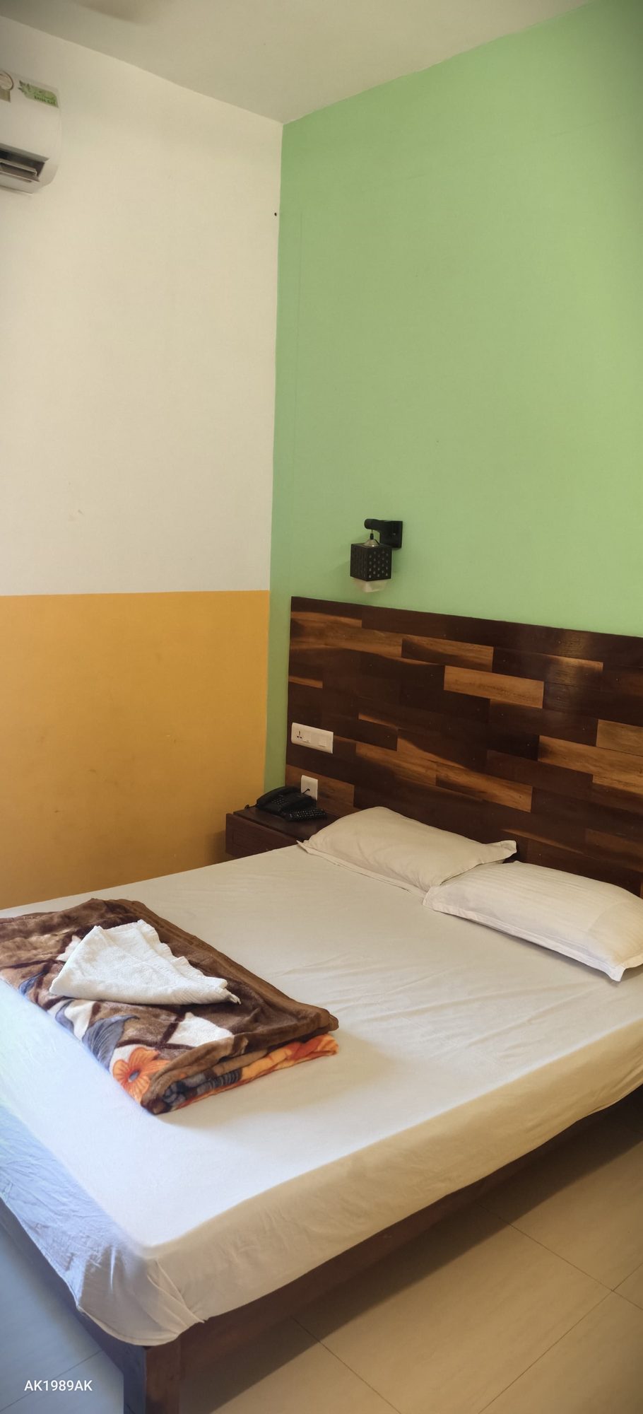 Non-AC Double Bed Room at Jumayira International